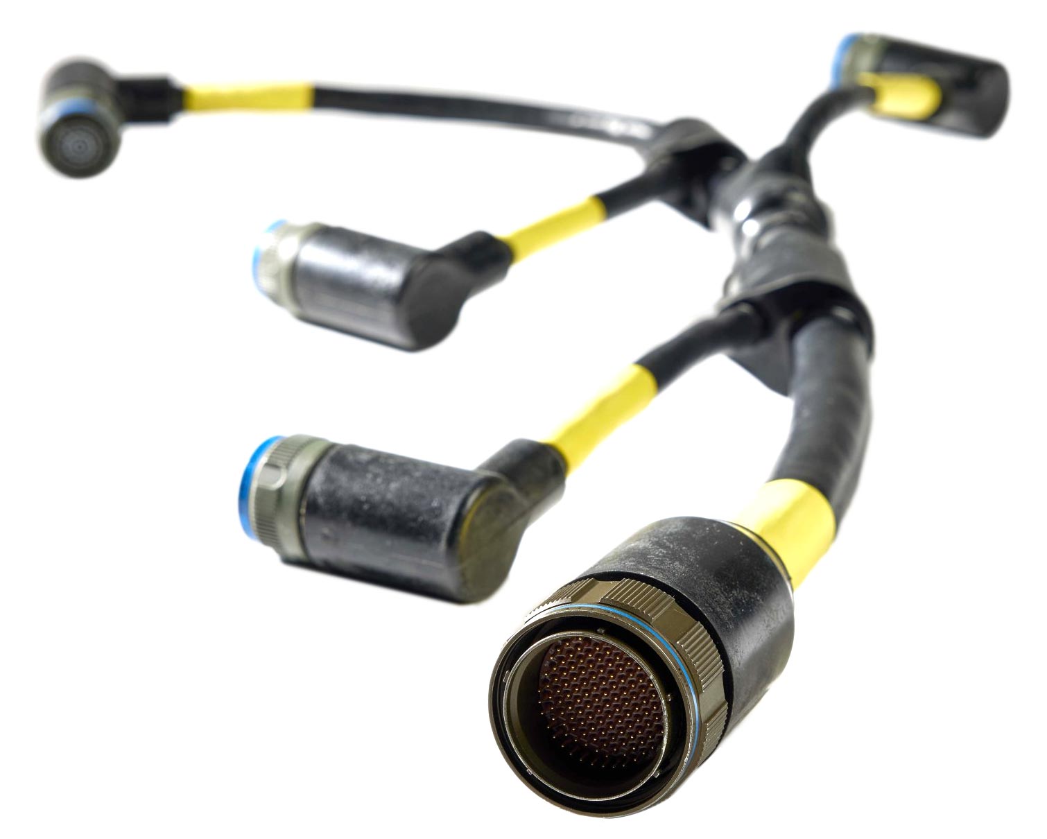 ラギッド成形ケーブルアセンブリ